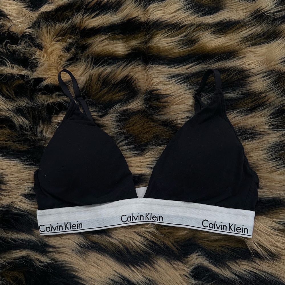 Calvin Klein Black And White Lightly Lined Cotton Triangle Wireless Bralette